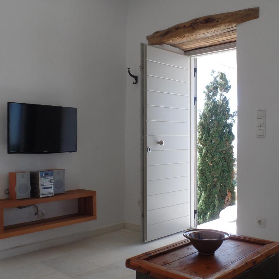 Paros Apartments Cottage Екстериор снимка